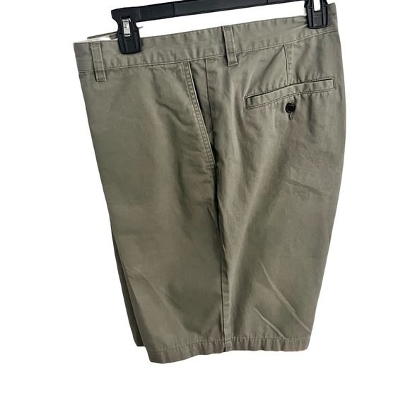 Dockers Men's Shorts size 42 - Picture 3 of 9